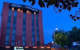 Hotel Lepanto